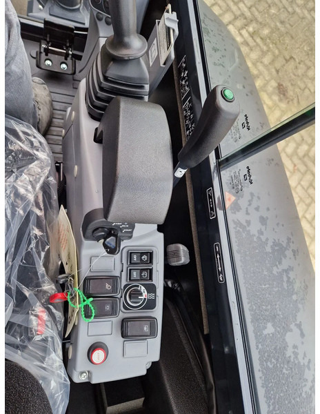 Nieuw Minigraafmachine Kubota KX027-4 Hi-spec (NIEUW): afbeelding 8 Nieuw Minigraafmachine Kubota KX027-4 Hi-spec (NIEUW): afbeelding 8