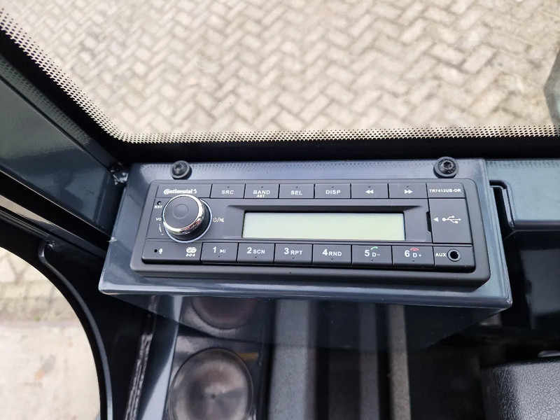 Nieuw Minigraafmachine Kubota KX027-4 Hi-spec (NIEUW): afbeelding 13 Nieuw Minigraafmachine Kubota KX027-4 Hi-spec (NIEUW): afbeelding 13