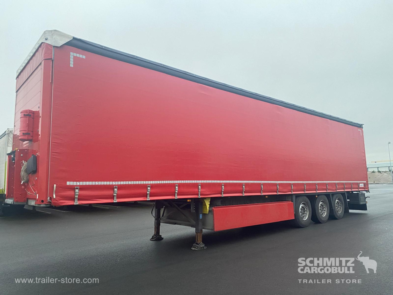 SCHMITZ Curtainsider Standard - Schuifzeiloplegger: afbeelding 4 SCHMITZ Curtainsider Standard - Schuifzeiloplegger: afbeelding 4