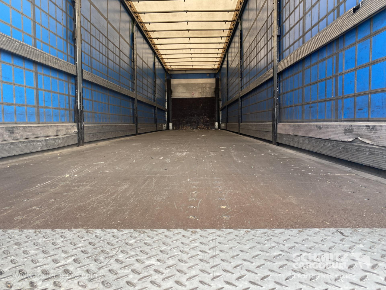 SCHMITZ Curtainsider Standard - Schuifzeiloplegger: afbeelding 5 SCHMITZ Curtainsider Standard - Schuifzeiloplegger: afbeelding 5
