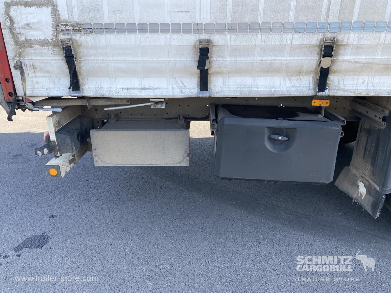 SCHMITZ Curtainsider Standard - Schuifzeiloplegger: afbeelding 4 SCHMITZ Curtainsider Standard - Schuifzeiloplegger: afbeelding 4