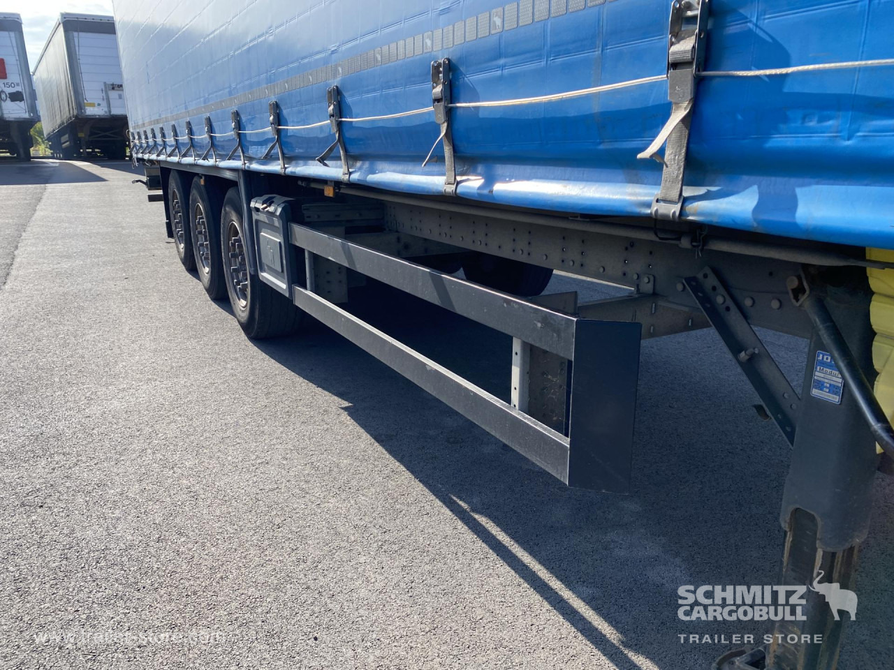 SCHMITZ Curtainsider Standard - Schuifzeiloplegger: afbeelding 4 SCHMITZ Curtainsider Standard - Schuifzeiloplegger: afbeelding 4