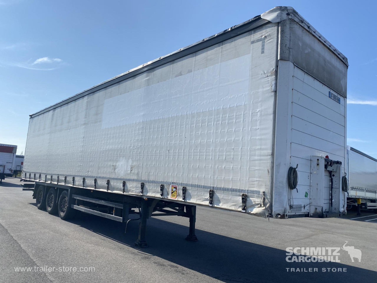 SCHMITZ Curtainsider Standard - Schuifzeiloplegger: afbeelding 1 SCHMITZ Curtainsider Standard - Schuifzeiloplegger: afbeelding 1