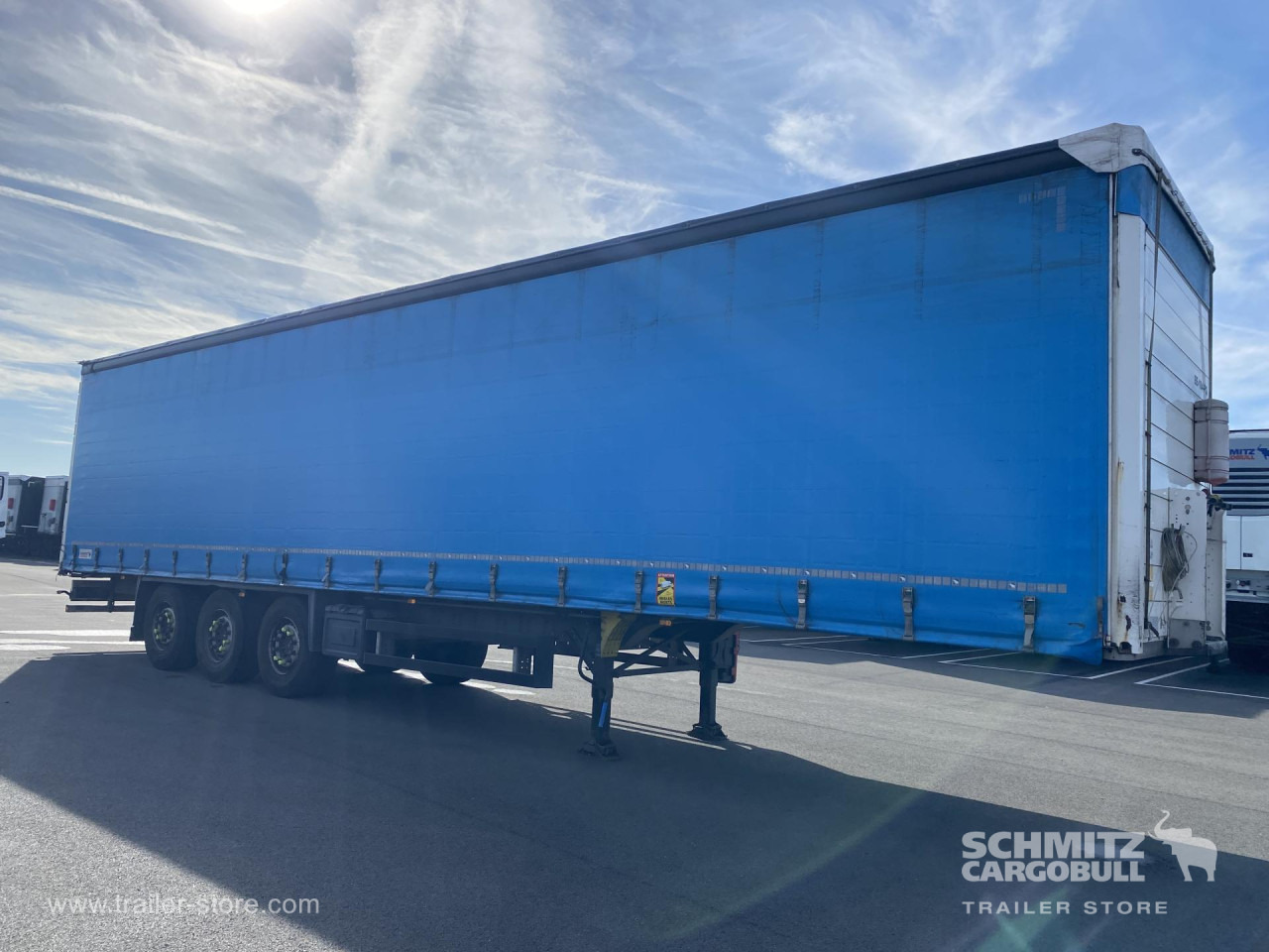 SCHMITZ Curtainsider Standard - Schuifzeiloplegger: afbeelding 1 SCHMITZ Curtainsider Standard - Schuifzeiloplegger: afbeelding 1