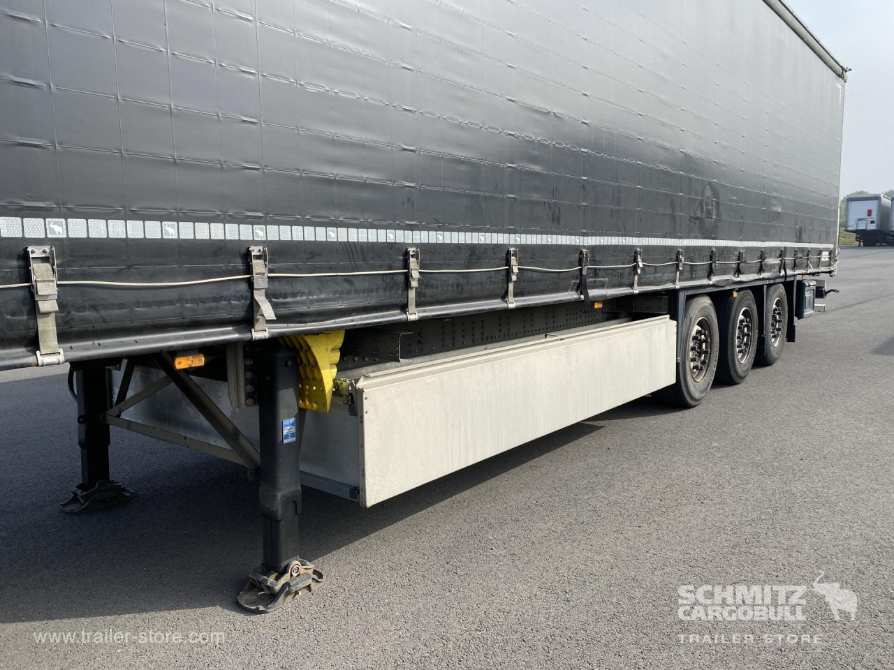 SCHMITZ Curtainsider Standard - Schuifzeiloplegger: afbeelding 3 SCHMITZ Curtainsider Standard - Schuifzeiloplegger: afbeelding 3