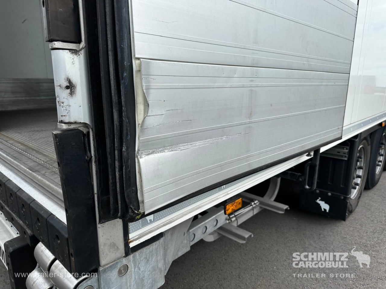 SCHMITZ Reefer Standard Double deck - Isotherm oplegger: afbeelding 5 SCHMITZ Reefer Standard Double deck - Isotherm oplegger: afbeelding 5