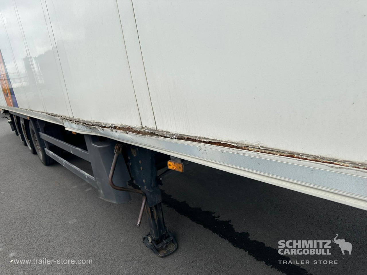 SCHMITZ Reefer Standard - Isotherm oplegger: afbeelding 5 SCHMITZ Reefer Standard - Isotherm oplegger: afbeelding 5