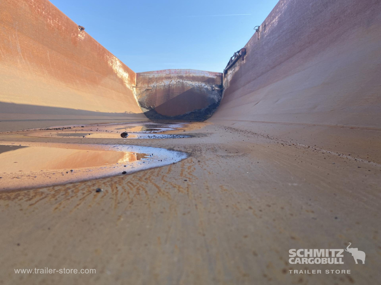 Tipper Steel half pipe body 91m³ - Kipper oplegger: afbeelding 5 Tipper Steel half pipe body 91m³ - Kipper oplegger: afbeelding 5