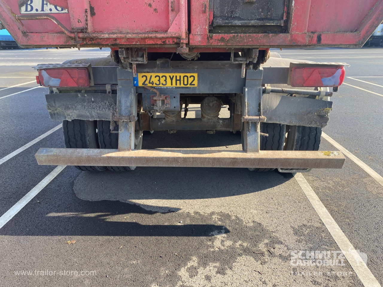 Tipper Steel half pipe body 91m³ - Kipper oplegger: afbeelding 3 Tipper Steel half pipe body 91m³ - Kipper oplegger: afbeelding 3