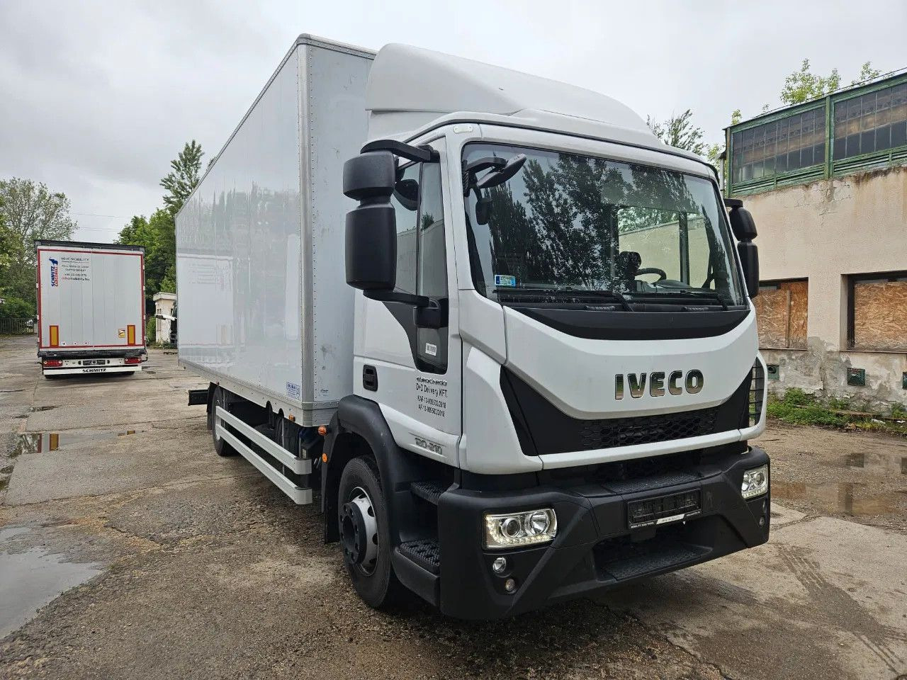Iveco EuroCargo 120 - 210 BOX 12t Only 7554 km - Bakwagen: afbeelding 3 Iveco EuroCargo 120 - 210 BOX 12t Only 7554 km - Bakwagen: afbeelding 3