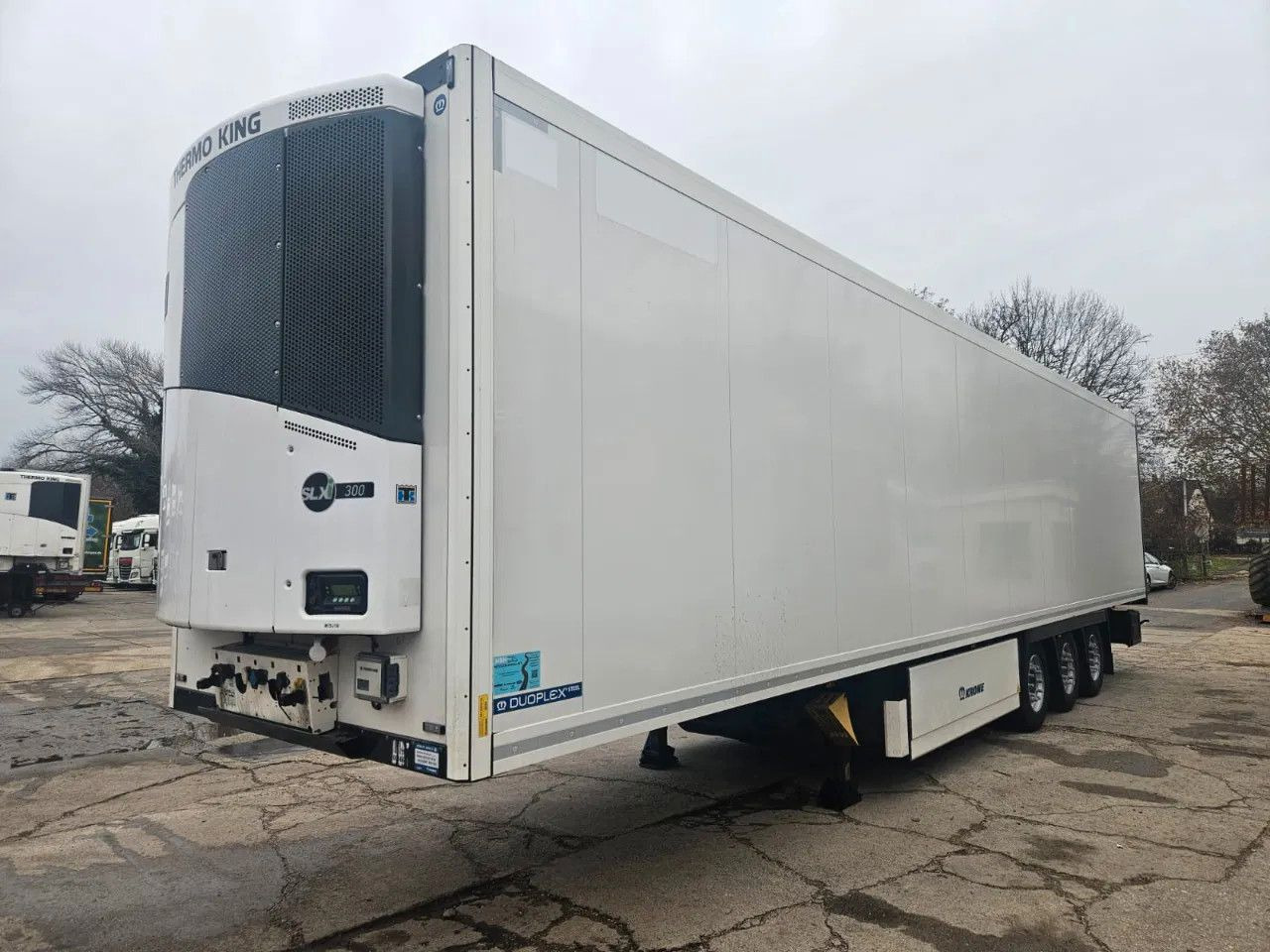 Krone SD Thermo King SLX300i, 2344h, Lift axle A, 227. - Koelwagen oplegger: afbeelding 1 Krone SD Thermo King SLX300i, 2344h, Lift axle A, 227. - Koelwagen oplegger: afbeelding 1
