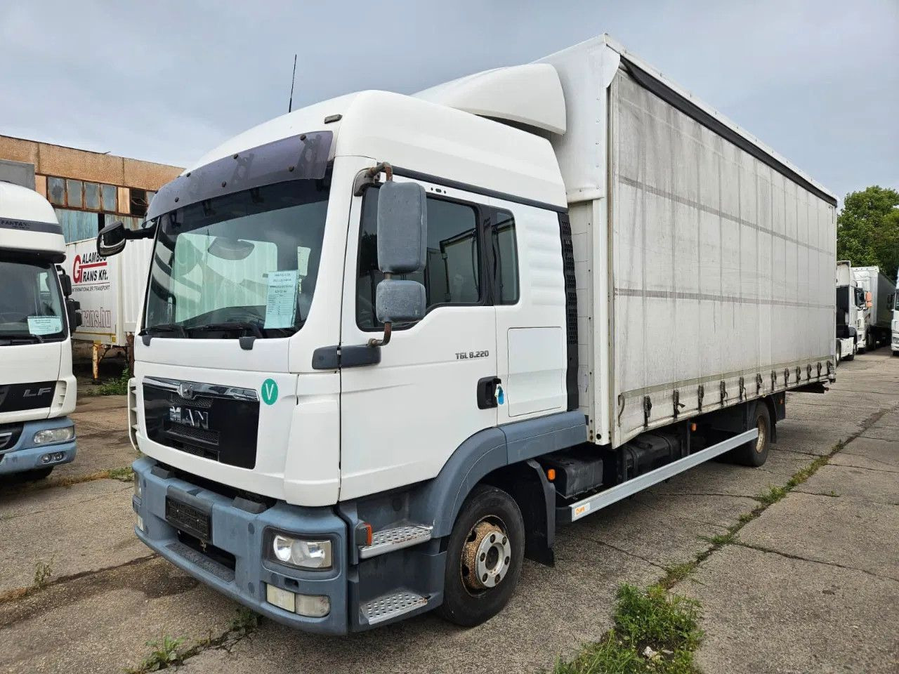 MAN TGL 8.220 4x2 BL Euro 5 EEV - Schuifzeilen vrachtwagen: afbeelding 1 MAN TGL 8.220 4x2 BL Euro 5 EEV - Schuifzeilen vrachtwagen: afbeelding 1