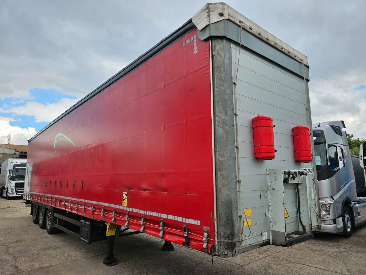 Schmitz Cargobull SCB S3T 60 unis in stock! 6 New tires, Alloy w. - Oplegger: afbeelding 2 Schmitz Cargobull SCB S3T 60 unis in stock! 6 New tires, Alloy w. - Oplegger: afbeelding 2