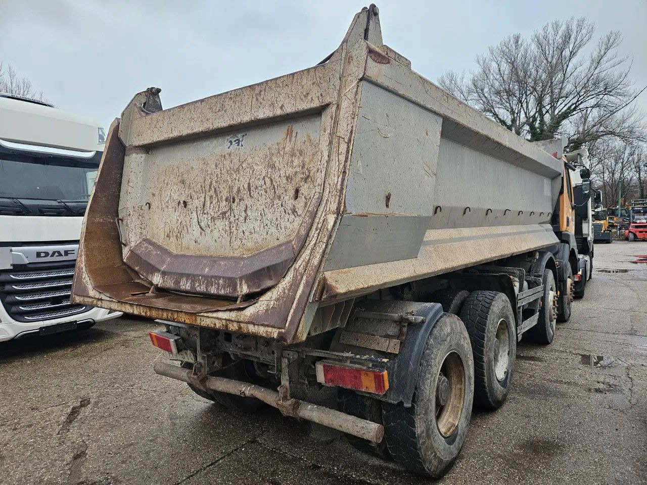 Renault Kerax 420 dCi 8x4 Langerdorf Hyva - Kipper vrachtwagen: afbeelding 3 Renault Kerax 420 dCi 8x4 Langerdorf Hyva - Kipper vrachtwagen: afbeelding 3