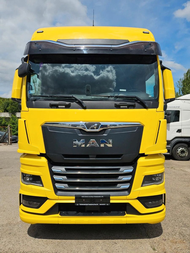 MAN TGX 18.520 XXL Standard Yellow Full Spoiler Big - Trekker: afbeelding 5 MAN TGX 18.520 XXL Standard Yellow Full Spoiler Big - Trekker: afbeelding 5