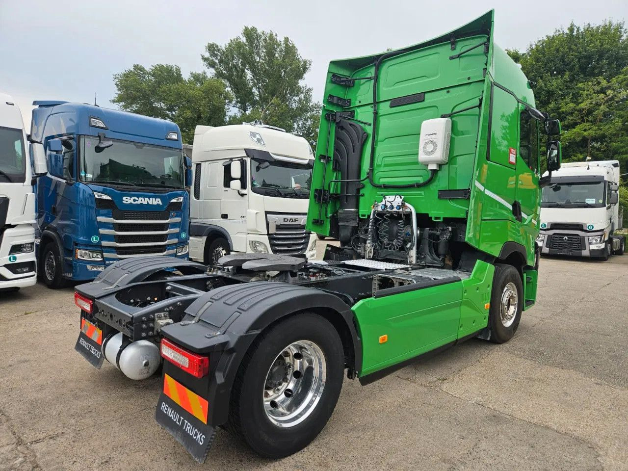 Renault T520 HSC, Navi, Standklima, Horns, Full Spoiler, - Trekker: afbeelding 4 Renault T520 HSC, Navi, Standklima, Horns, Full Spoiler, - Trekker: afbeelding 4