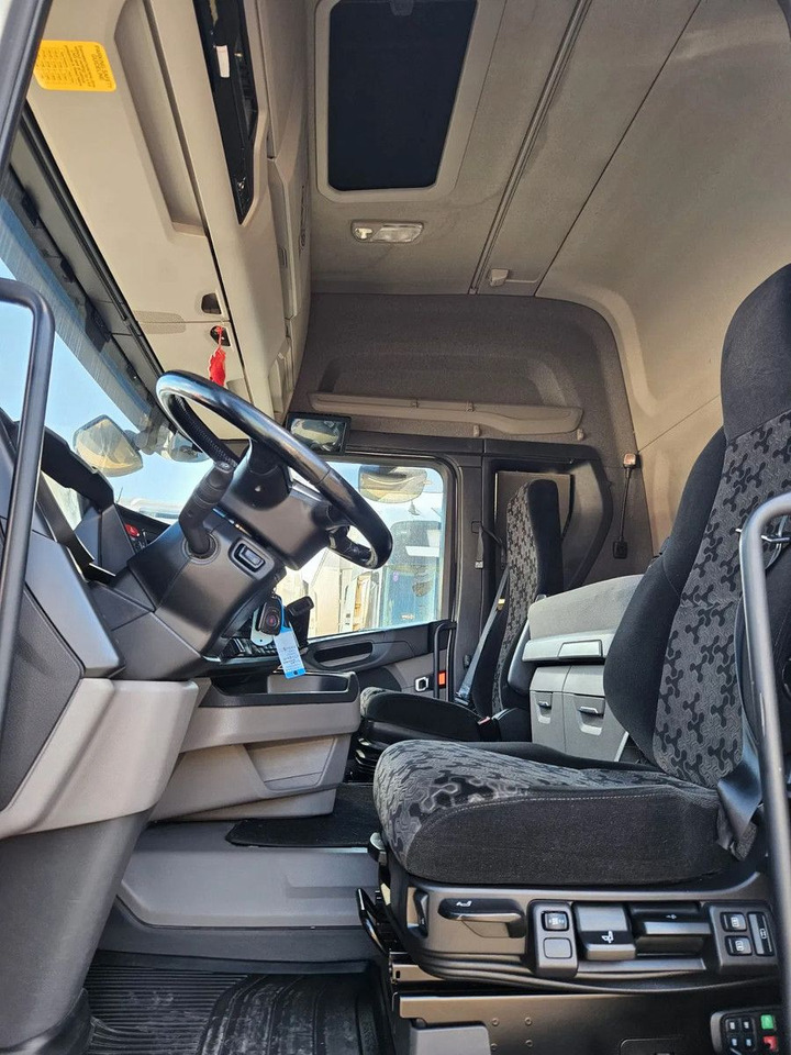 Scania R410 LNG, ADR, Big Navi, Camera - Trekker: afbeelding 5 Scania R410 LNG, ADR, Big Navi, Camera - Trekker: afbeelding 5