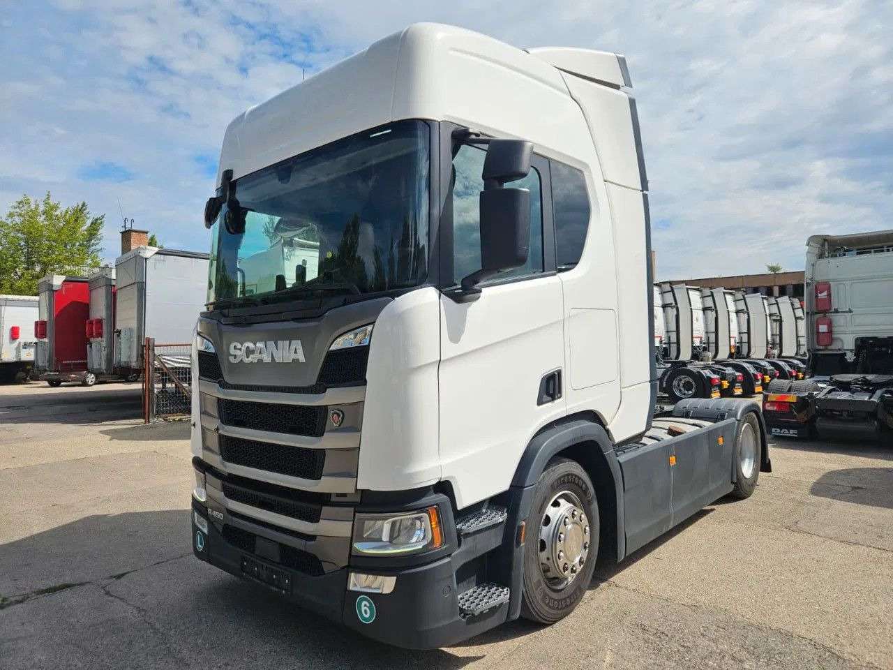 Scania R450 Standklima, 2 fridges, Big Navi, Digital Di - Trekker: afbeelding 1 Scania R450 Standklima, 2 fridges, Big Navi, Digital Di - Trekker: afbeelding 1