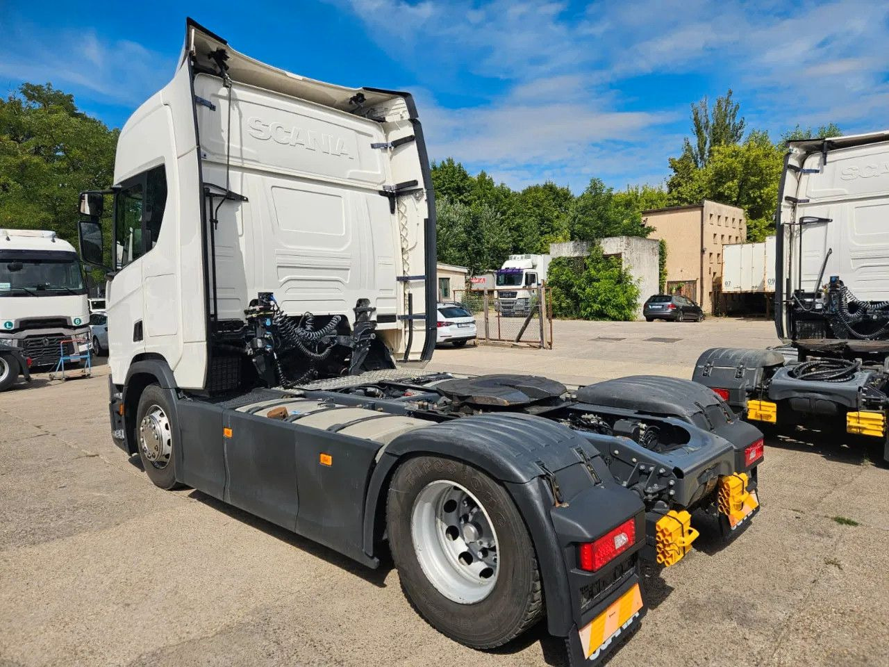 Scania R450 Standklima, 2 fridges, Big Navi, Digital Di - Trekker: afbeelding 4 Scania R450 Standklima, 2 fridges, Big Navi, Digital Di - Trekker: afbeelding 4