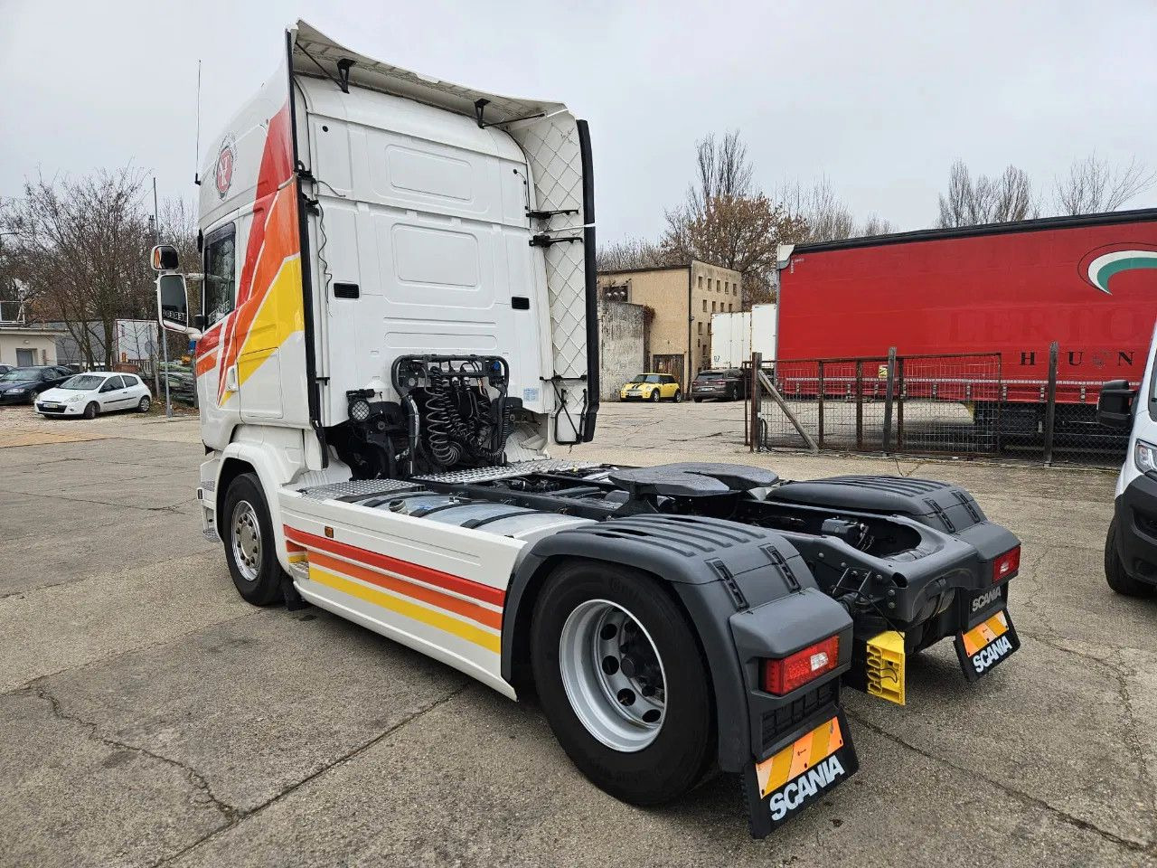 Scania R490 TopLine, Full Spoiler, New G2V2 Tachograph - Trekker: afbeelding 3 Scania R490 TopLine, Full Spoiler, New G2V2 Tachograph - Trekker: afbeelding 3