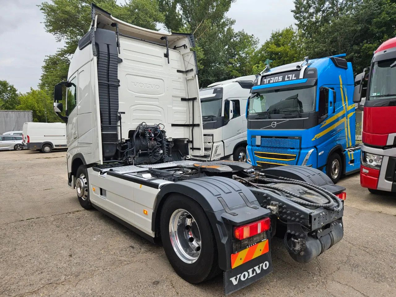 Volvo FH 460 Turbo Compound, I-Park, HYVA, Microwave, - Trekker: afbeelding 4 Volvo FH 460 Turbo Compound, I-Park, HYVA, Microwave, - Trekker: afbeelding 4