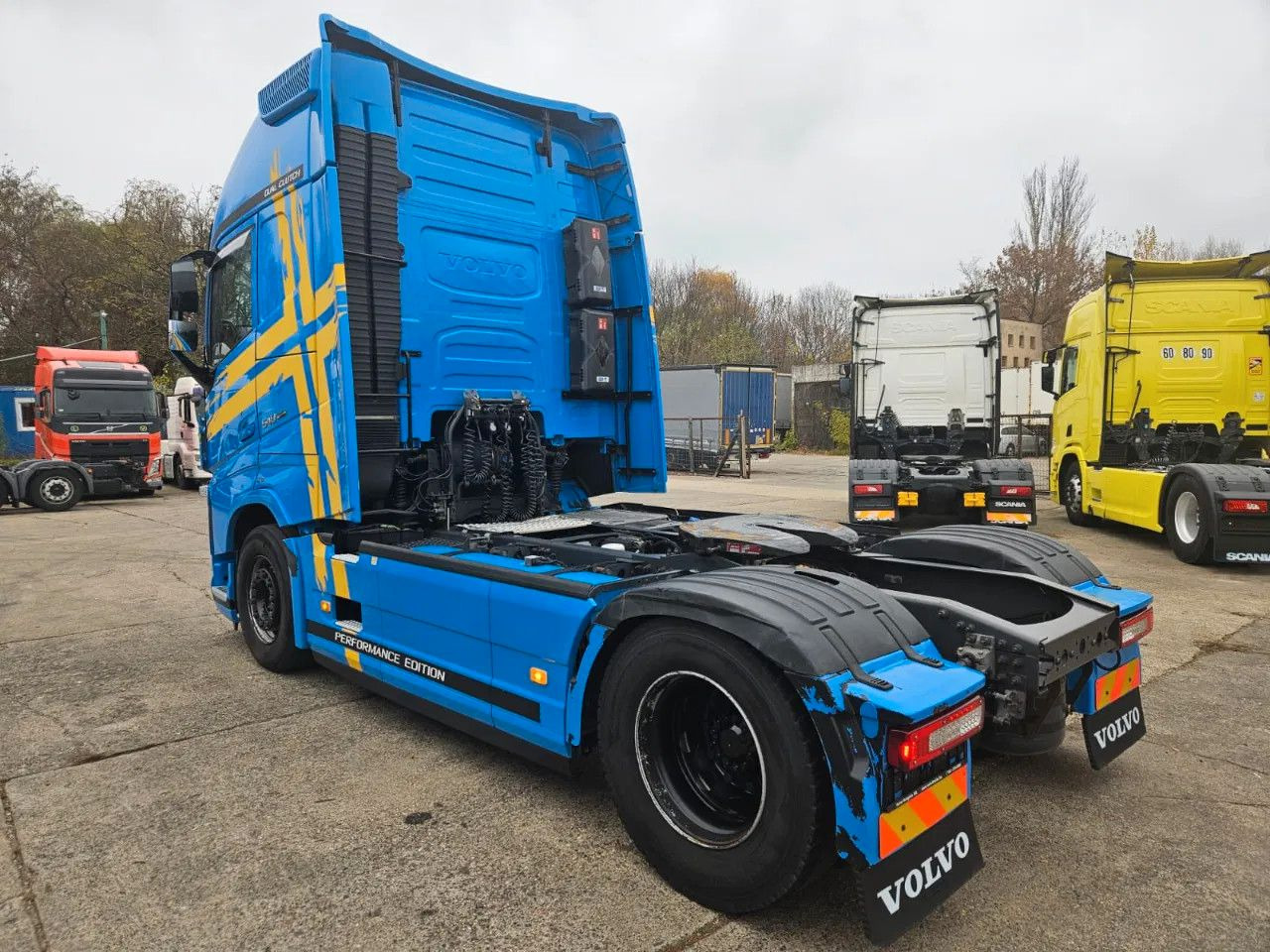Volvo FH 540 Standard-XL-Dual Clutch Limited Edition-I - Trekker: afbeelding 4 Volvo FH 540 Standard-XL-Dual Clutch Limited Edition-I - Trekker: afbeelding 4