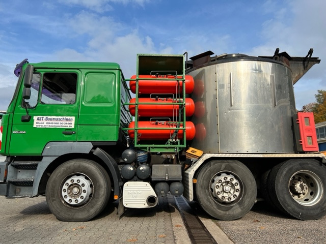 LKW MAN Asphaltkocher Bitumen Mastic mit Isolierung 26.414 - Asfaltmachine: afbeelding 1 LKW MAN Asphaltkocher Bitumen Mastic mit Isolierung 26.414 - Asfaltmachine: afbeelding 1