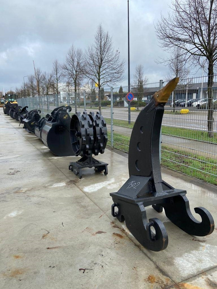 Yellowdozer cw40 | cw55S |cw10  - Aanbouwdeel voor Bouwmachine: afbeelding 1 Yellowdozer cw40 | cw55S |cw10  - Aanbouwdeel voor Bouwmachine: afbeelding 1