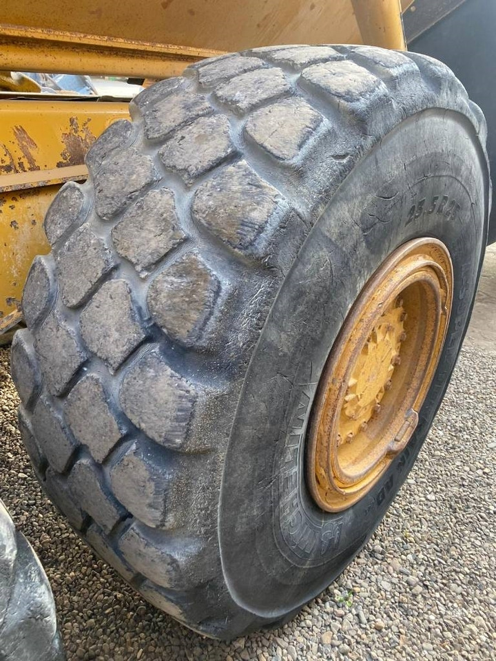 Kiepwagen met knikbesturing CAT 725: afbeelding 13