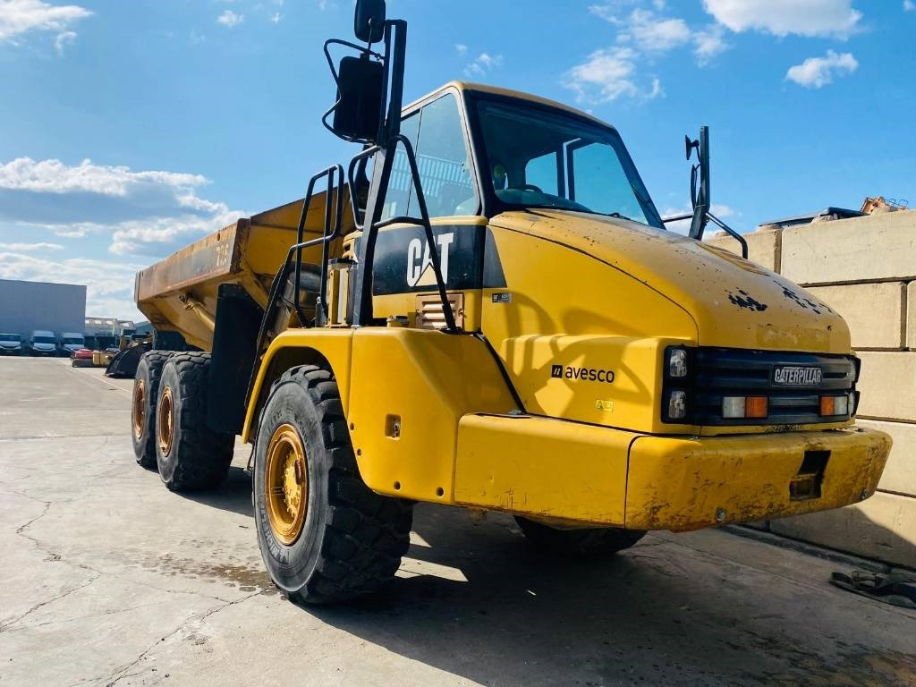 CAT 725 - Kiepwagen met knikbesturing: afbeelding 4 CAT 725 - Kiepwagen met knikbesturing: afbeelding 4