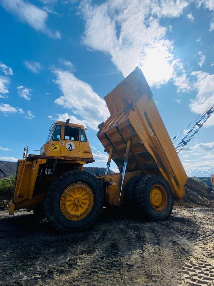 Euclid R85 B - Zelfrijdende kiepwagen: afbeelding 2 Euclid R85 B - Zelfrijdende kiepwagen: afbeelding 2