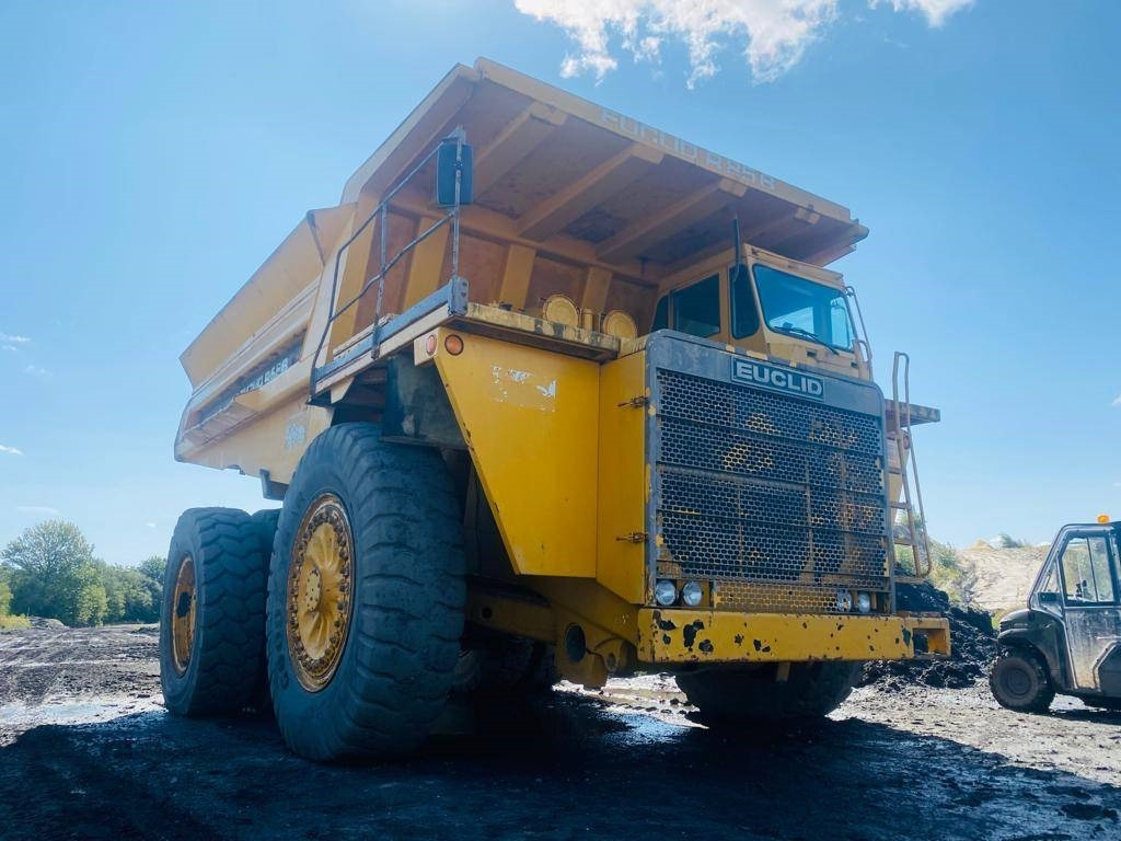 Euclid R85 B - Zelfrijdende kiepwagen: afbeelding 3 Euclid R85 B - Zelfrijdende kiepwagen: afbeelding 3