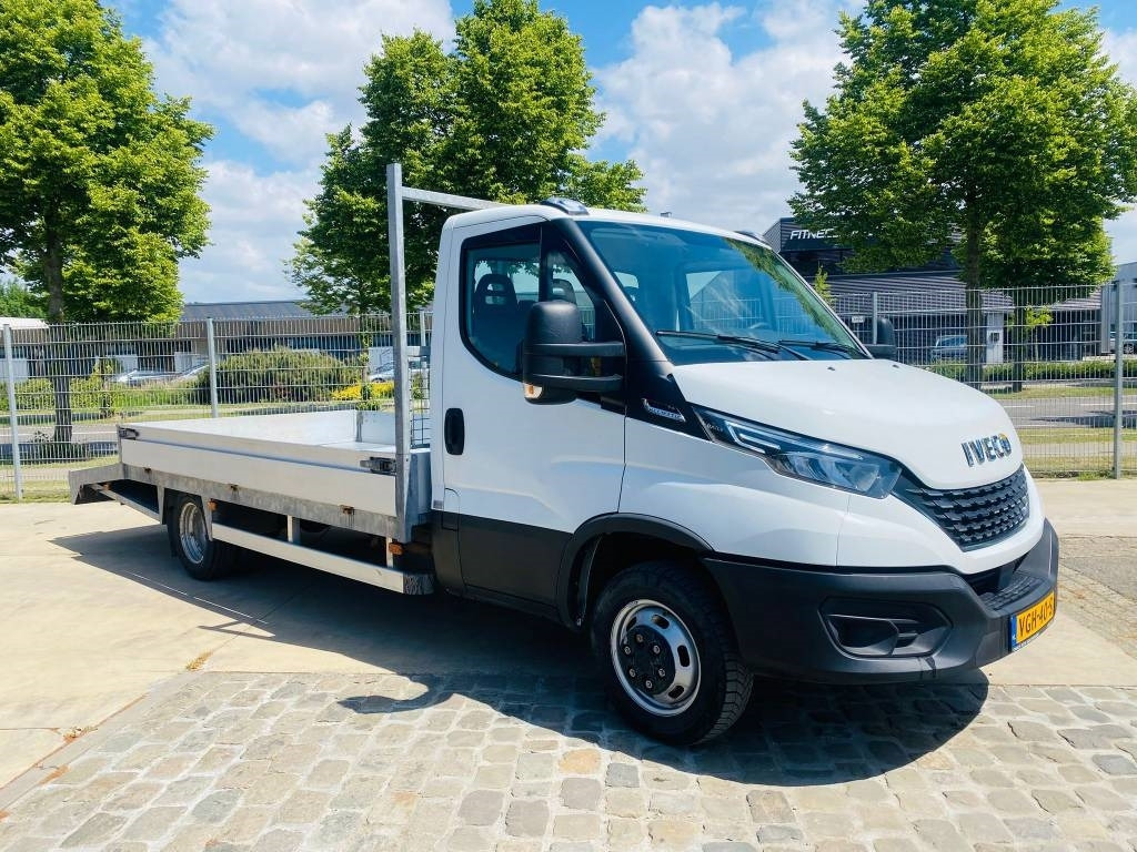 Iveco Daily 35 C18 - Bestelwagen gesloten laadbak: afbeelding 1 Iveco Daily 35 C18 - Bestelwagen gesloten laadbak: afbeelding 1
