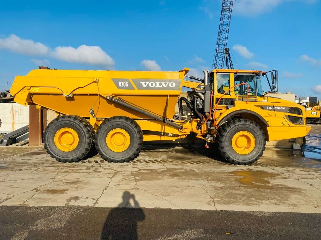 Volvo A 30 G - Kiepwagen met knikbesturing: afbeelding 2 Volvo A 30 G - Kiepwagen met knikbesturing: afbeelding 2