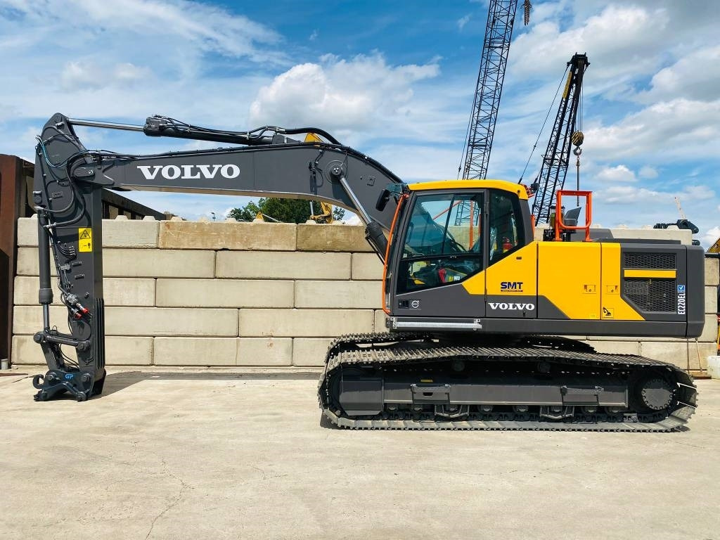 Volvo ec220el - Rupsgraafmachine: afbeelding 1 Volvo ec220el - Rupsgraafmachine: afbeelding 1