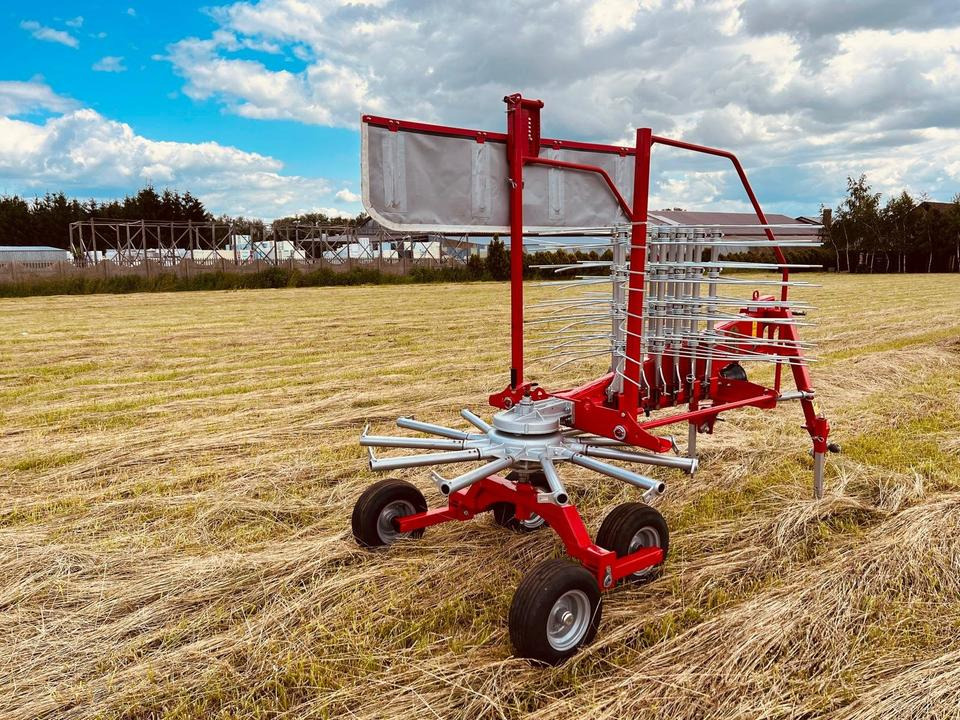 Kreiselschwader Schwader Agro Factory 4,2m KN-420 neu Krone - Hooischudder: afbeelding 2 Kreiselschwader Schwader Agro Factory 4,2m KN-420 neu Krone - Hooischudder: afbeelding 2