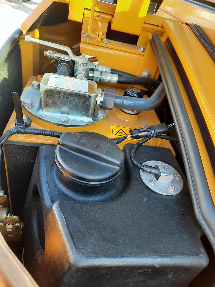 Neuen XCMG XE35E Kubota Minibagger Bagger Radlader Raupenbagger - Minigraafmachine: afbeelding 5 Neuen XCMG XE35E Kubota Minibagger Bagger Radlader Raupenbagger - Minigraafmachine: afbeelding 5