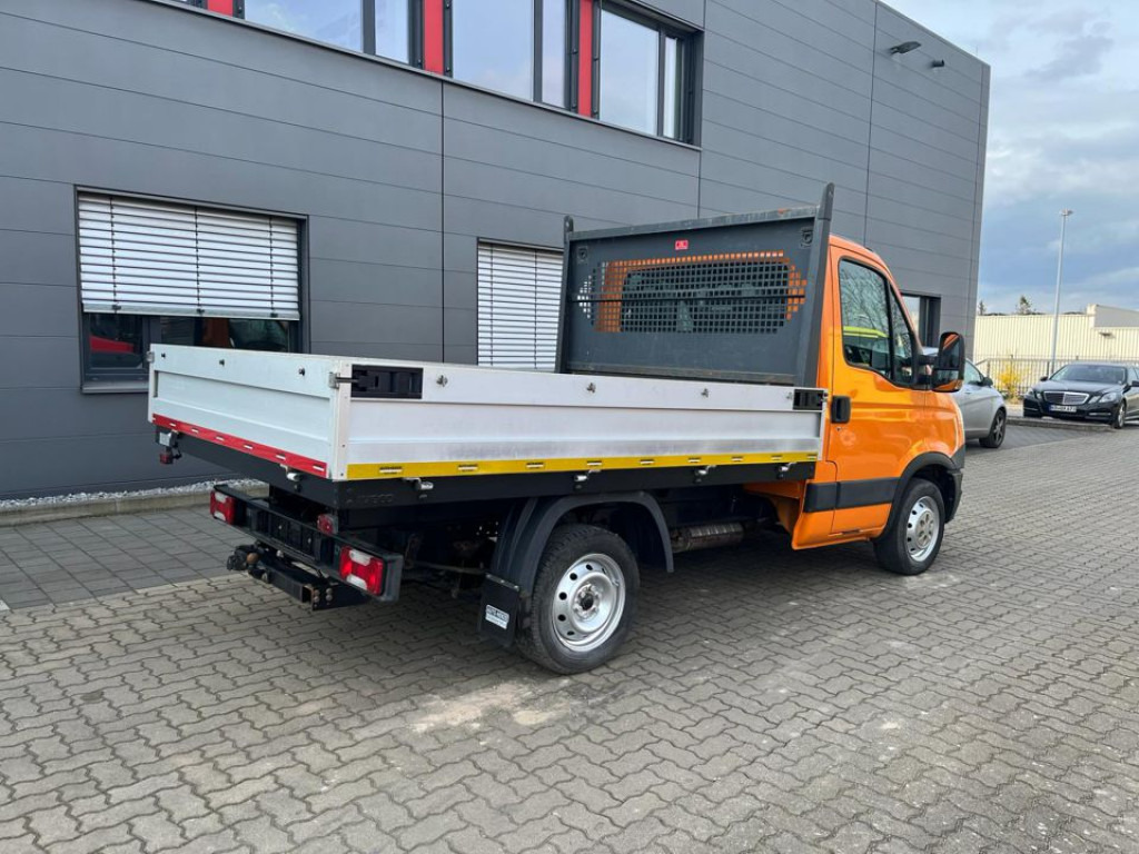 IVECO(I) Daily 29L13 Pritsche - Bestelwagen open laadbak: afbeelding 4 IVECO(I) Daily 29L13 Pritsche - Bestelwagen open laadbak: afbeelding 4