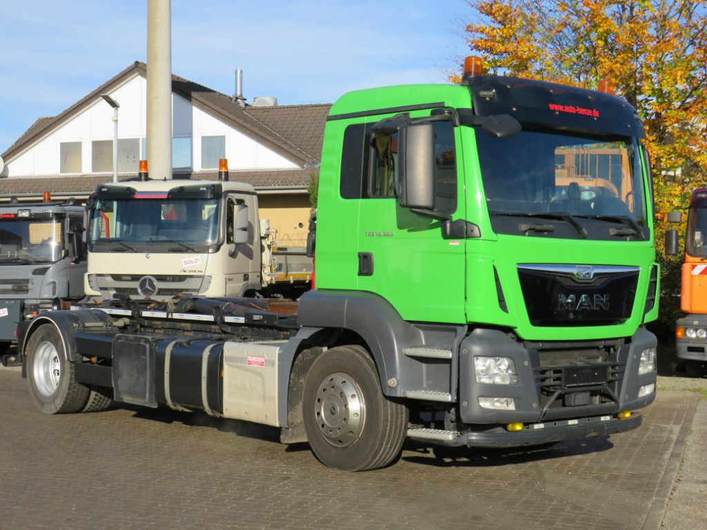 MAN MAN TG-S Abrollkipper 18.320 BL - Haakarmsysteem vrachtwagen: afbeelding 2 MAN MAN TG-S Abrollkipper 18.320 BL - Haakarmsysteem vrachtwagen: afbeelding 2