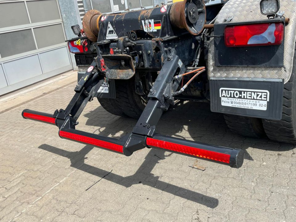 MAN TG-S 26.460 6x4 BB Abrollkipper kurzer Radstand - Haakarmsysteem vrachtwagen: afbeelding 4 MAN TG-S 26.460 6x4 BB Abrollkipper kurzer Radstand - Haakarmsysteem vrachtwagen: afbeelding 4