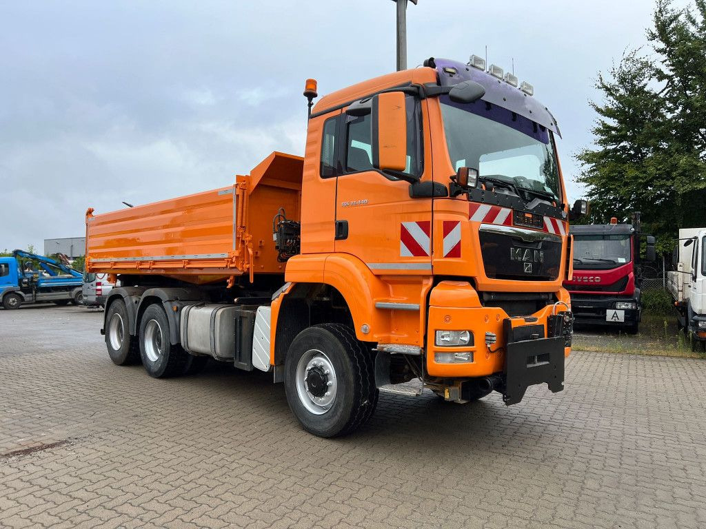 MAN TG-S 33.440 AK 6x6 3-Achs Allradkipper - Kipper vrachtwagen: afbeelding 2 MAN TG-S 33.440 AK 6x6 3-Achs Allradkipper - Kipper vrachtwagen: afbeelding 2