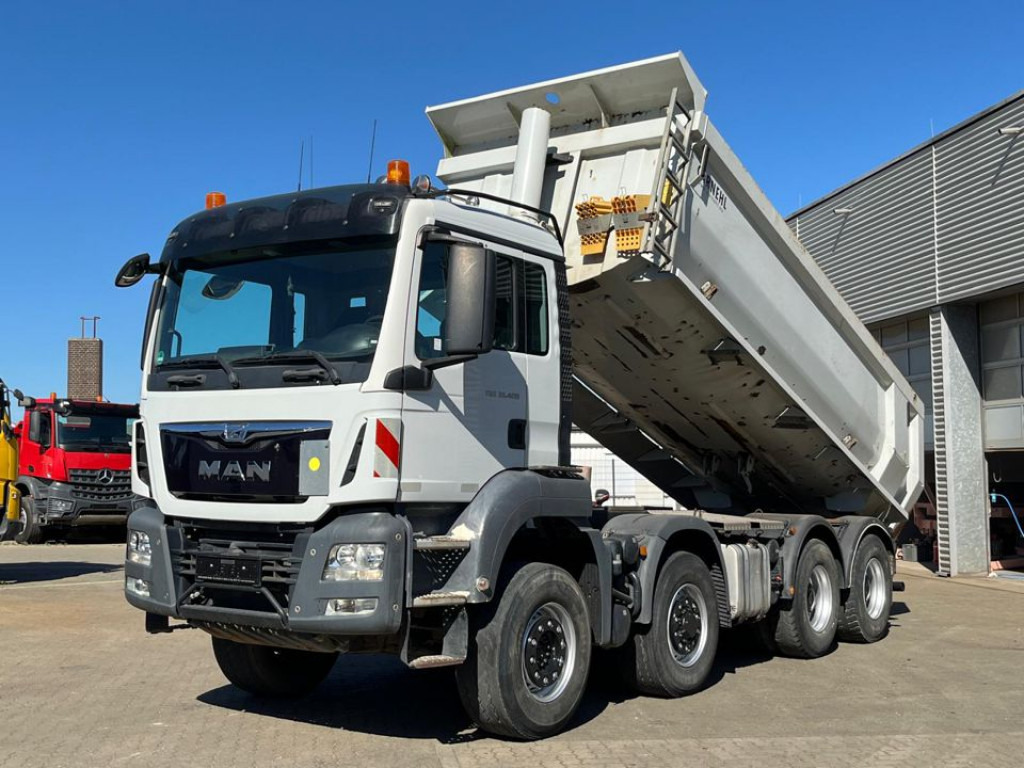 MAN TG-S 35.400 8x6H 4 Achs Muldenkipper Carnehl - Kipper vrachtwagen: afbeelding 1 MAN TG-S 35.400 8x6H 4 Achs Muldenkipper Carnehl - Kipper vrachtwagen: afbeelding 1