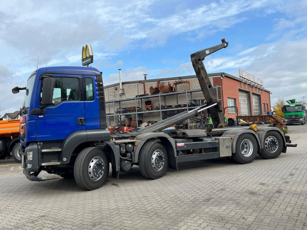 MAN TG-S Abrollkipper 35.360 8x2 BL Meiller 30 to, Funk - Haakarmsysteem vrachtwagen: afbeelding 3 MAN TG-S Abrollkipper 35.360 8x2 BL Meiller 30 to, Funk - Haakarmsysteem vrachtwagen: afbeelding 3