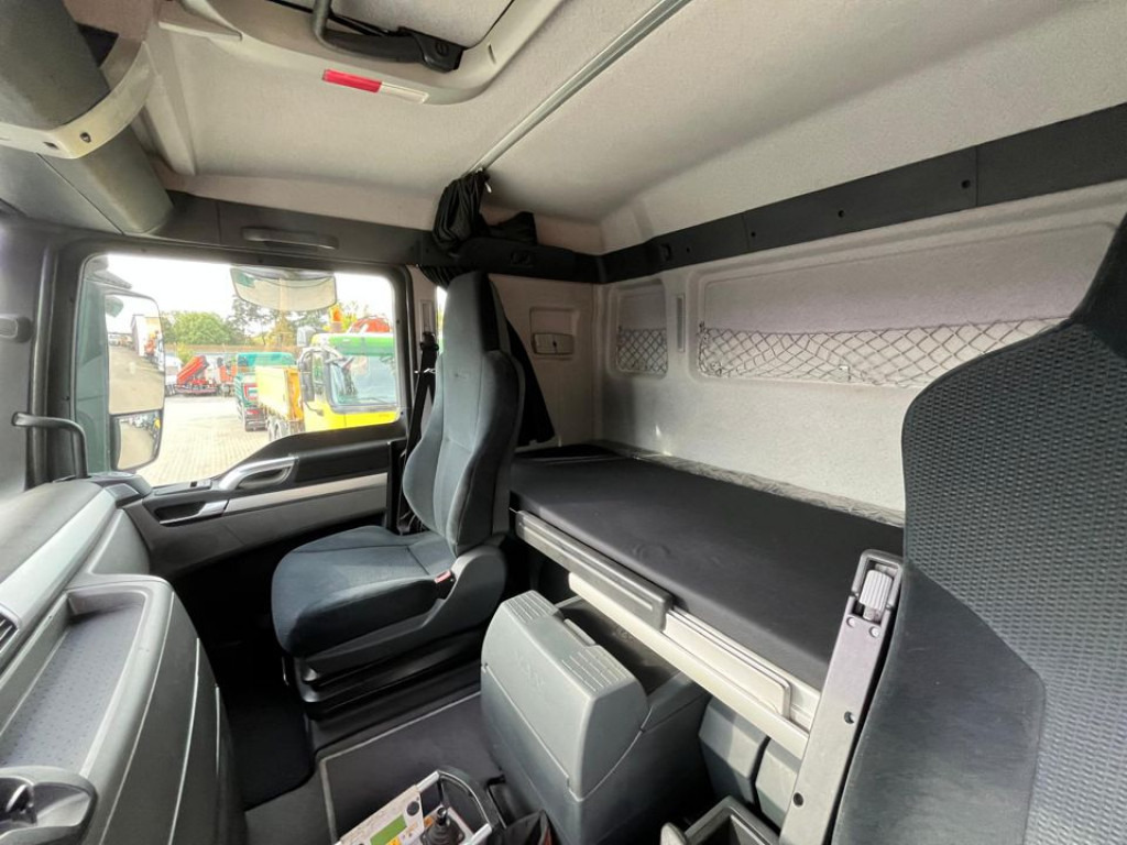 MAN TG-X 26.440 6x2-2 BL Pritsche Heckkran Fassi 360 36m to, Lenk Lift - Vrachtwagen met open laadbak, Kraanwagen: afbeelding 5 MAN TG-X 26.440 6x2-2 BL Pritsche Heckkran Fassi 360 36m to, Lenk Lift - Vrachtwagen met open laadbak, Kraanwagen: afbeelding 5