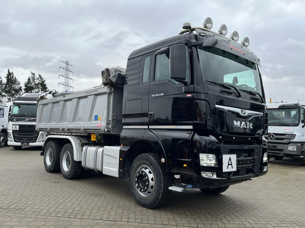 MAN TG-X 3-Achs Kipper 26.430 6x4 Bordmatik nur 73 tKm - Kipper vrachtwagen: afbeelding 2 MAN TG-X 3-Achs Kipper 26.430 6x4 Bordmatik nur 73 tKm - Kipper vrachtwagen: afbeelding 2