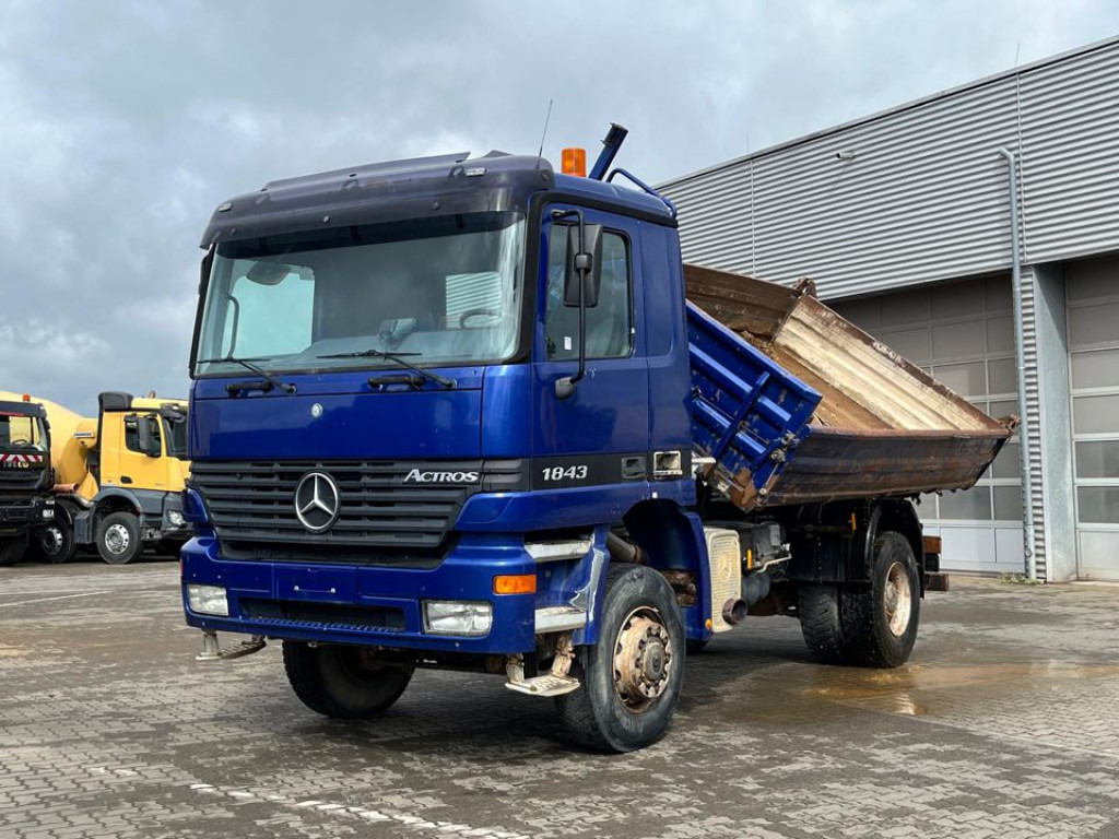 MERCEDES-BENZ Actros 1843 AK 2-Achs Allradkipper Meiller - Kipper vrachtwagen: afbeelding 1 MERCEDES-BENZ Actros 1843 AK 2-Achs Allradkipper Meiller - Kipper vrachtwagen: afbeelding 1