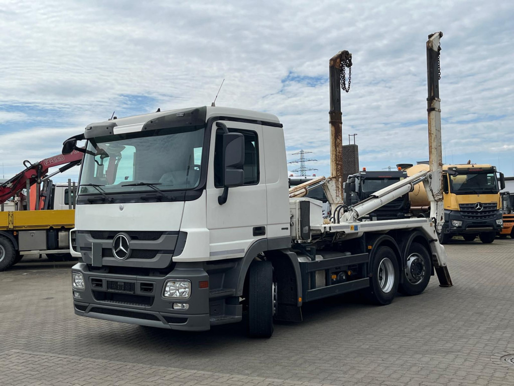 MERCEDES-BENZ Actros 2541 L6x2 Absetzkipper Meiller - Portaalarmsysteem vrachtwagen: afbeelding 1 MERCEDES-BENZ Actros 2541 L6x2 Absetzkipper Meiller - Portaalarmsysteem vrachtwagen: afbeelding 1