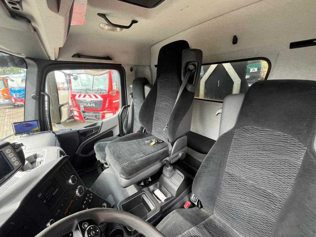 MERCEDES-BENZ Antos 2533 L 6x2 ENA Müllwagen Zoeller + Schüttung - Vuilniswagen: afbeelding 3 MERCEDES-BENZ Antos 2533 L 6x2 ENA Müllwagen Zoeller + Schüttung - Vuilniswagen: afbeelding 3