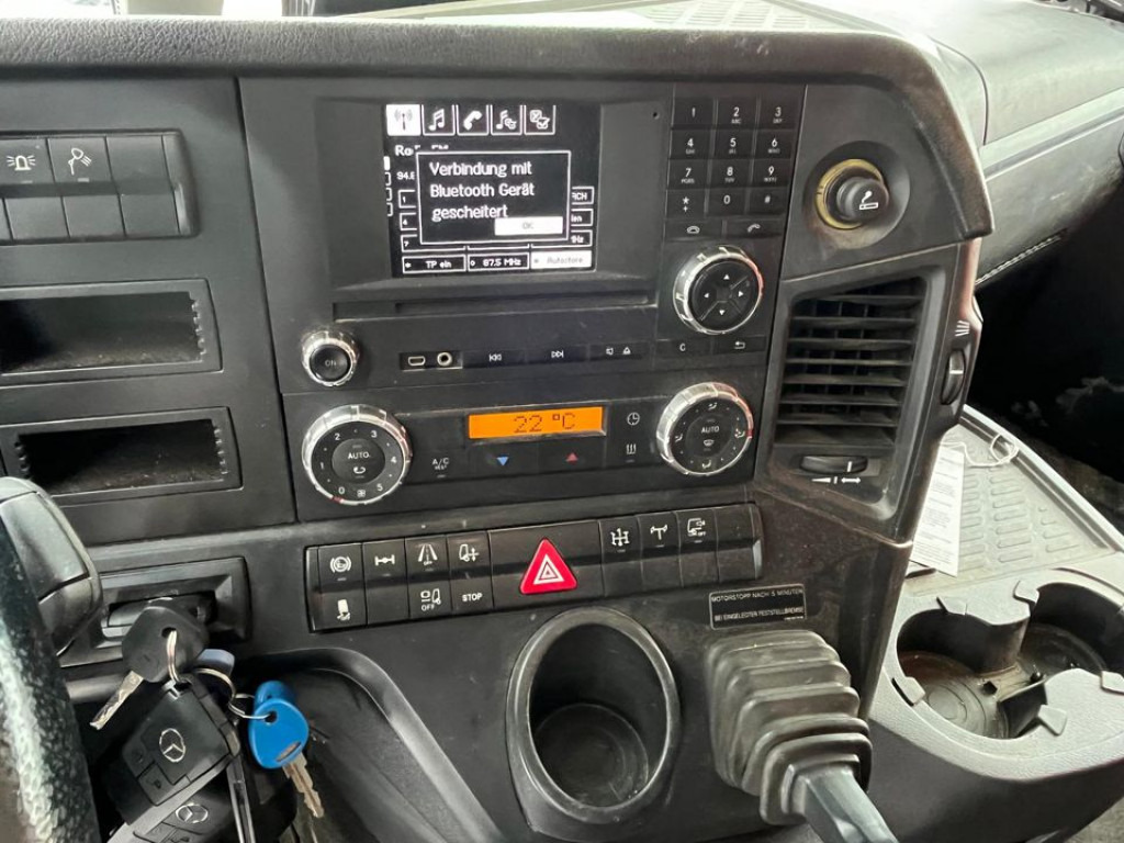 MERCEDES-BENZ Arocs 1845 4x4 HAD 2-Achs Allradkipper Heckkran Funk - Kipper vrachtwagen, Kraanwagen: afbeelding 4 MERCEDES-BENZ Arocs 1845 4x4 HAD 2-Achs Allradkipper Heckkran Funk - Kipper vrachtwagen, Kraanwagen: afbeelding 4
