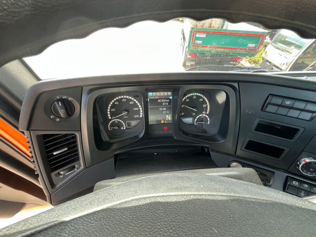 Kipper vrachtwagen MERCEDES-BENZ Arocs 2135 AK 4x4 2-Achs Allradkipper Kommunalhydr.: afbeelding 12